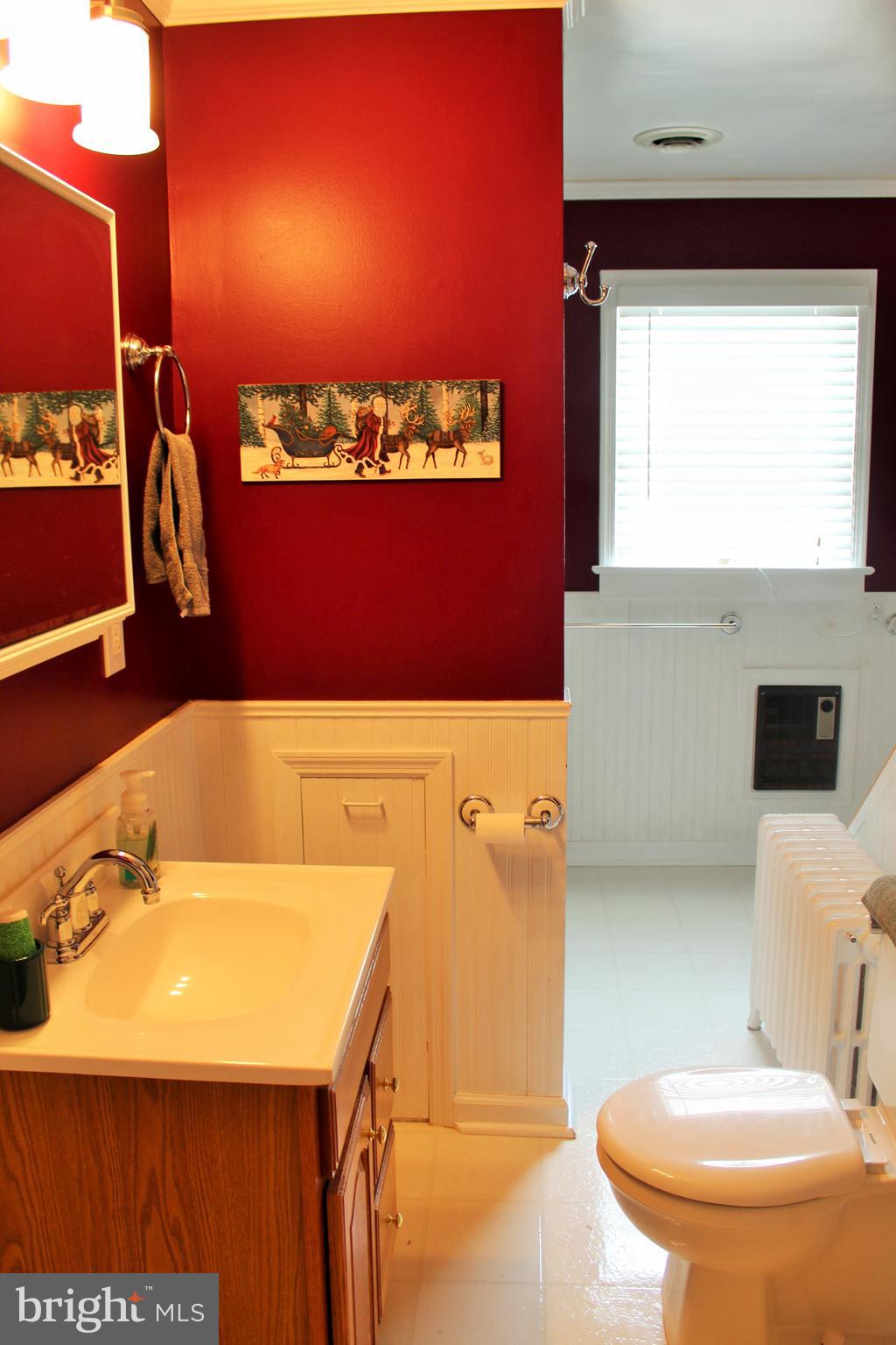 109 East 2nd Avenue Ranson, WV 25438 - Photo 24 of 31 Full bath on upper level