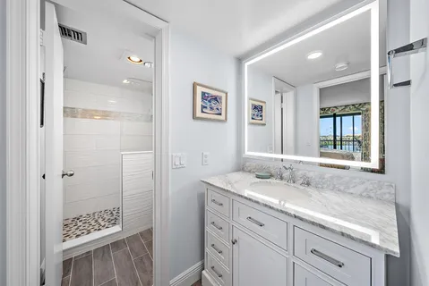 $875,000 | 1748 Jupiter Cove Drive, Unit 519A, Jupiter, FL 33469