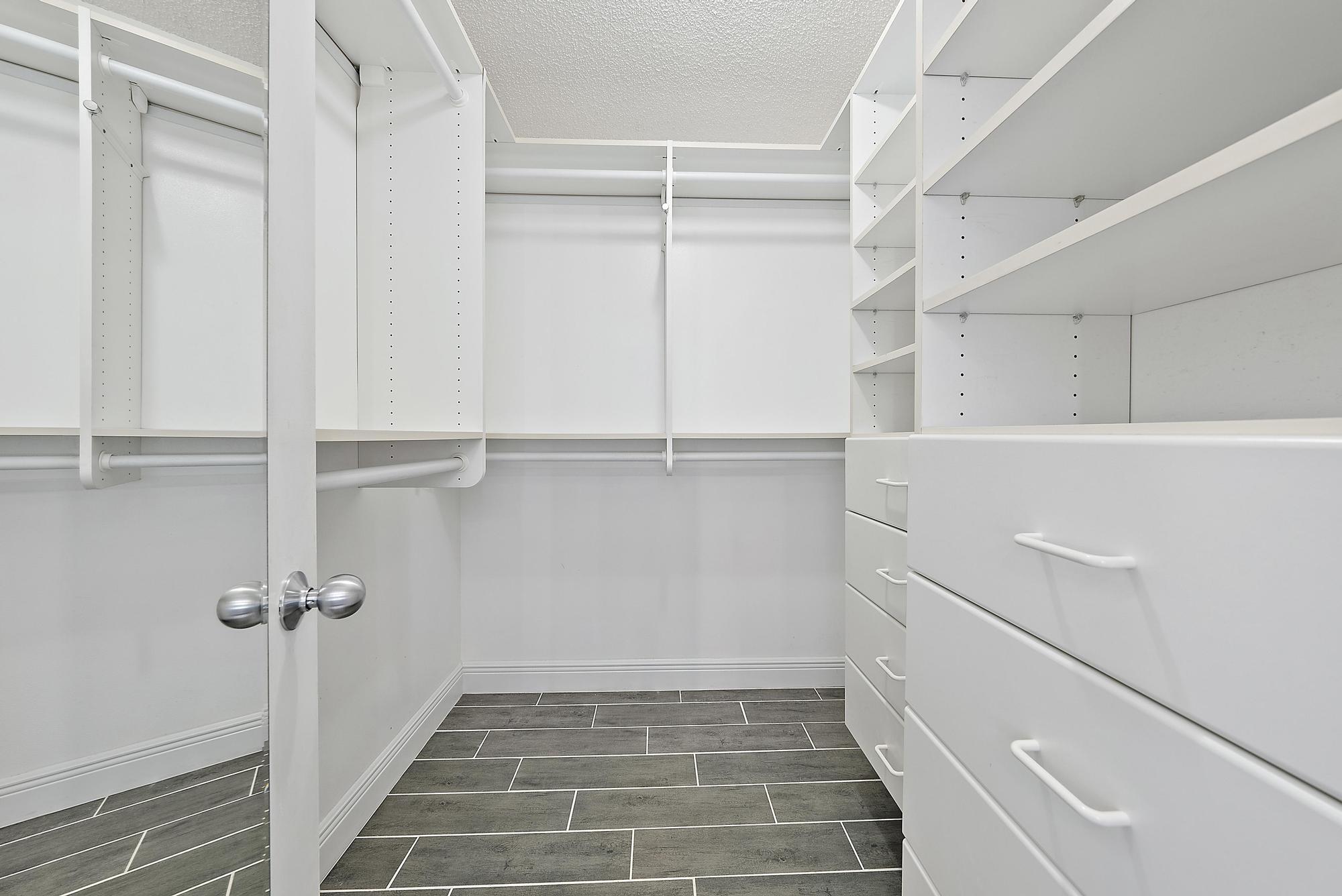 1748 Jupiter Cove Drive, Unit 519A Jupiter, FL 33469 - Photo 17 of 26 1748 Jupiter Cove Dr 519-9