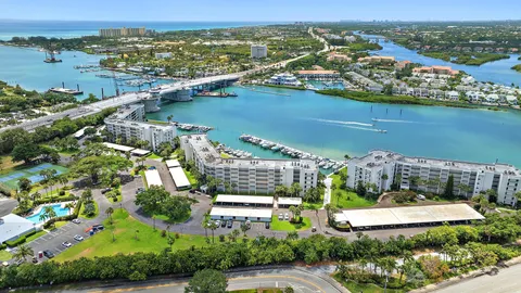$875,000 | 1748 Jupiter Cove Drive, Unit 519A, Jupiter, FL 33469