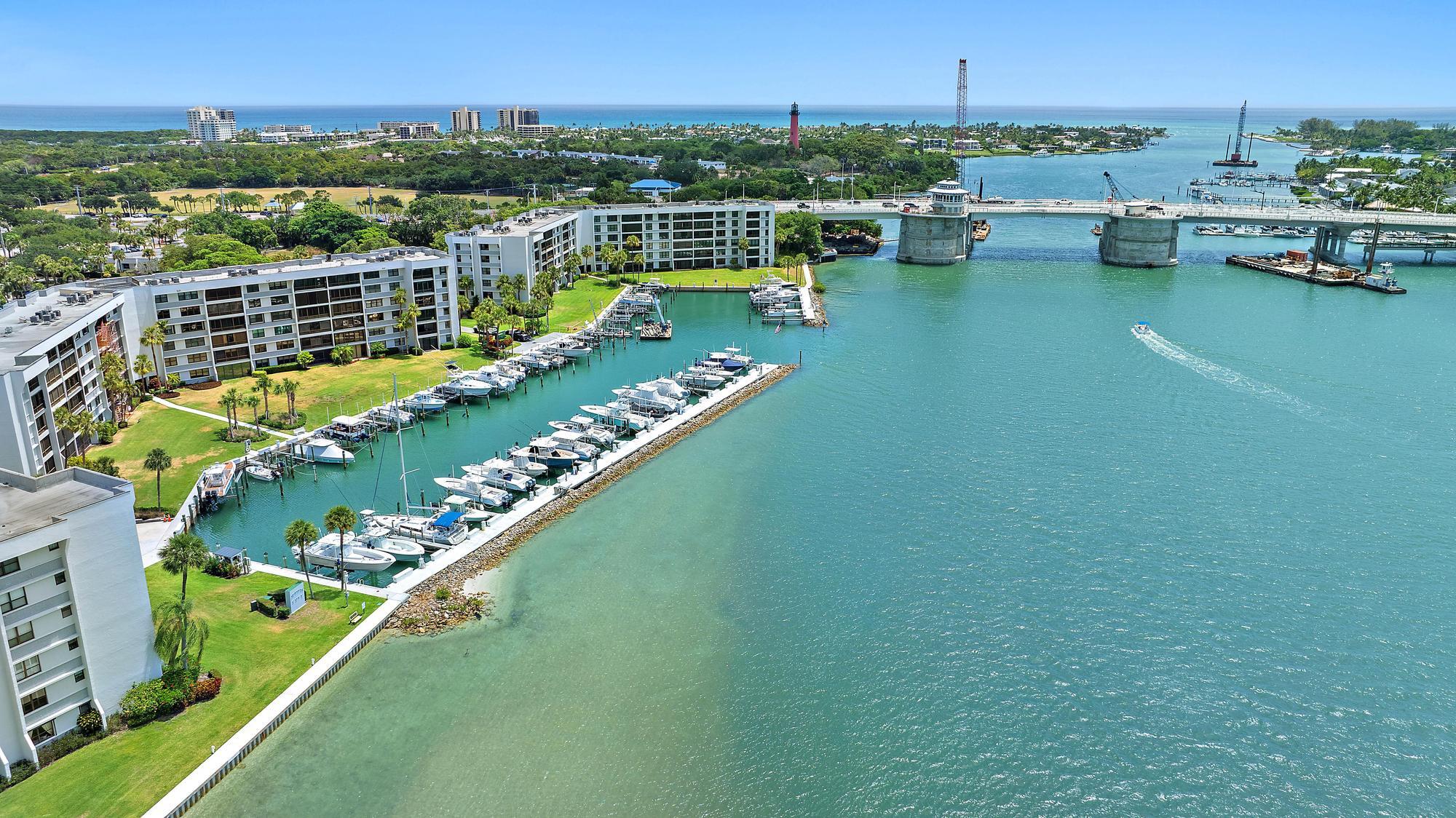 1748 Jupiter Cove Drive, Unit 519A Jupiter, FL 33469 - Photo 24 of 26 1748 Jupiter Cove Dr 519-28