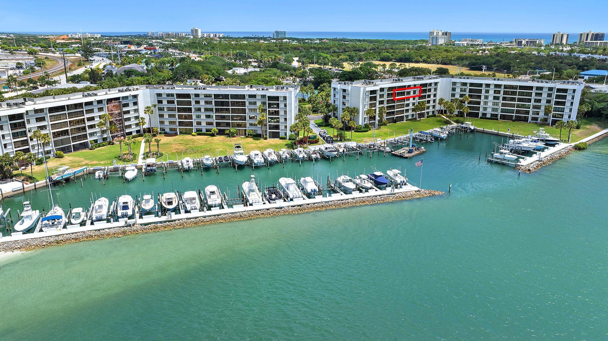 1748 Jupiter Cove Drive, Unit 519A Jupiter, FL 33469 - Photo 25 of 26 1748 Jupiter Cove Dr 519-29