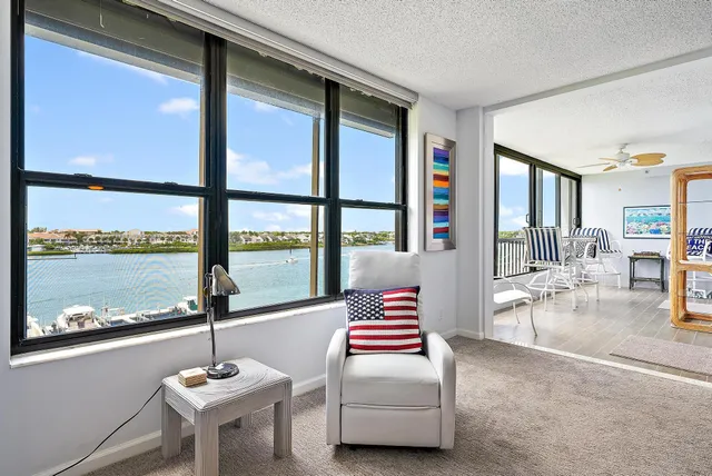 $875,000 | 1748 Jupiter Cove Drive, Unit 519A, Jupiter, FL 33469
