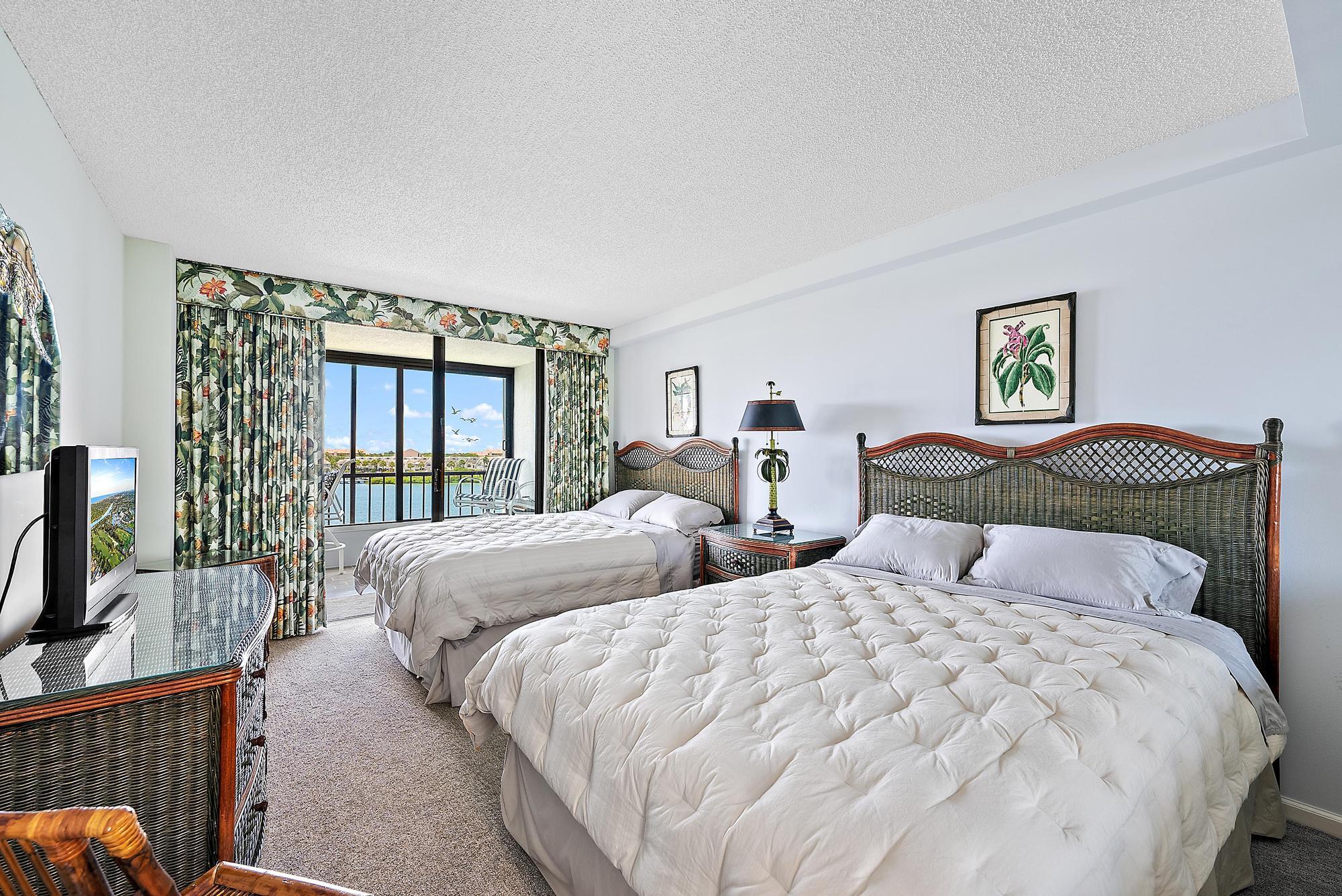 1748 Jupiter Cove Drive, Unit 519A Jupiter, FL 33469 - Photo 9 of 26 1748 Jupiter Cove Dr 519-1