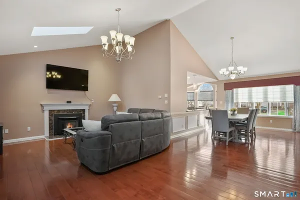 $619,900 | 447 Fisher Court, Unit 447, Shelton, CT 06484