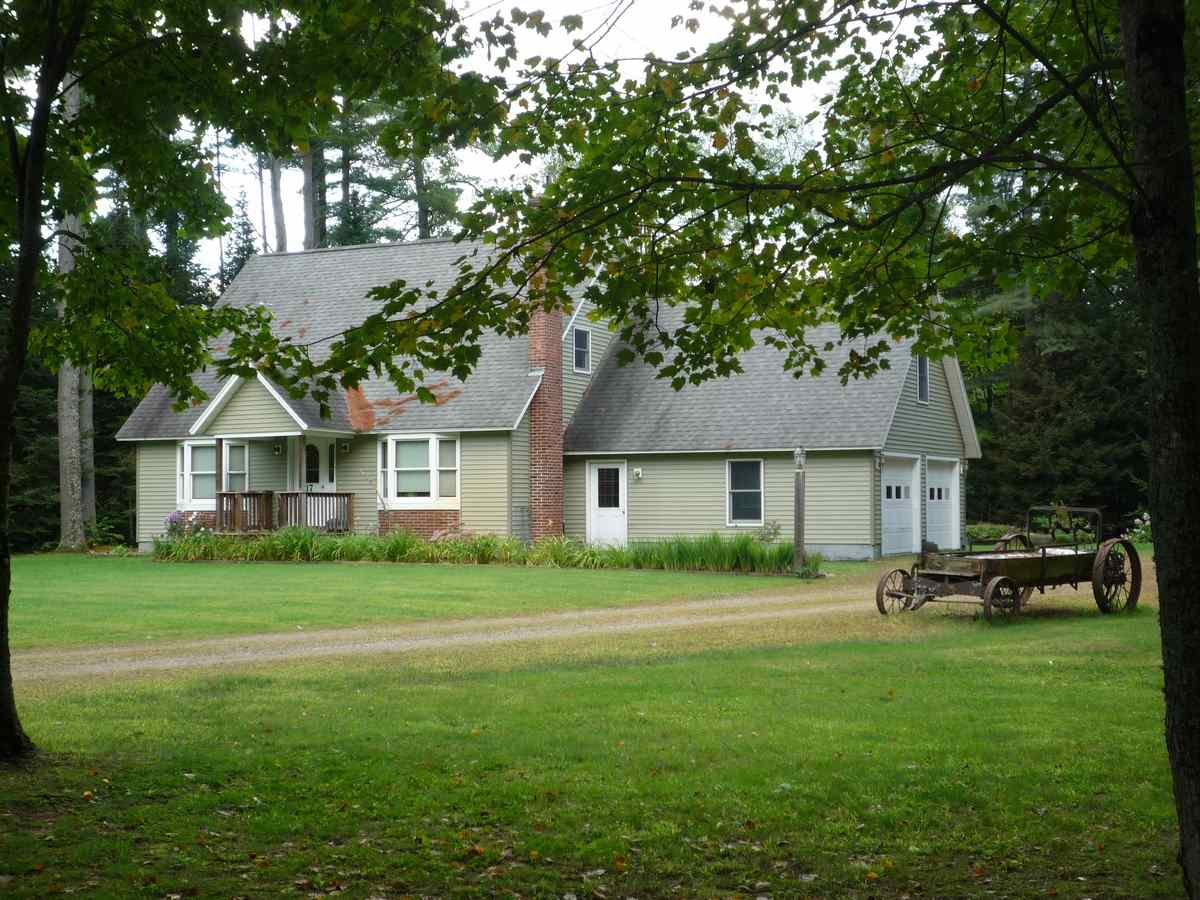 17 Pine Haven Road Lancaster, NH 03584 - Photo 1 of 36