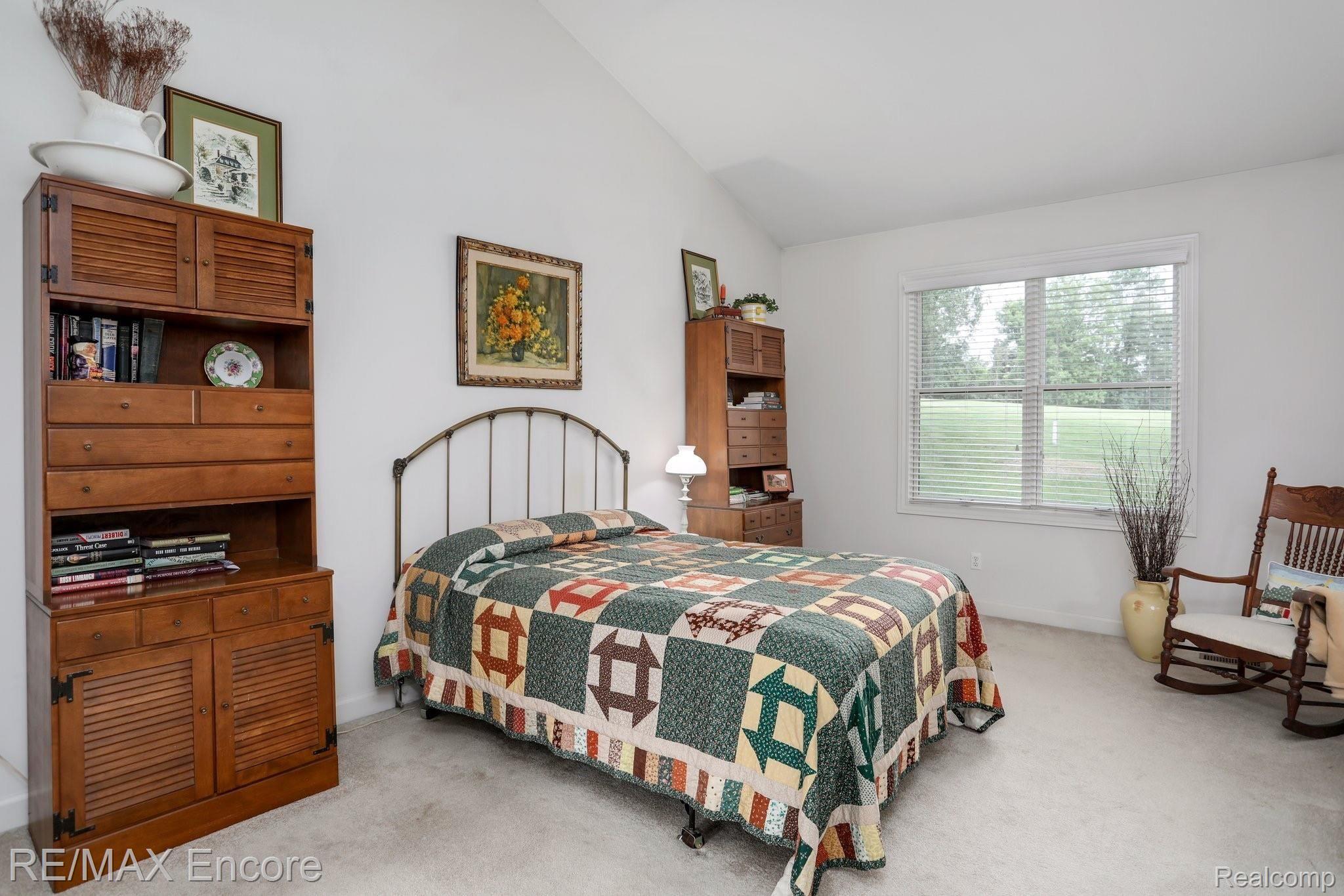4659 Oakhurst Ridge Road Clarkston, MI 48348 - Photo 22 of 35 Main Level Master Bedroom