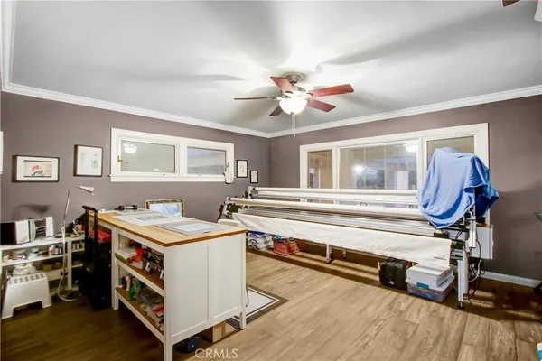 a view of a livingroom with furniture window and outside view