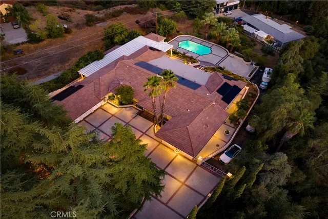 $1,249,910 | 8800 Avenida Miravilla, Cherry Valley, CA 92223