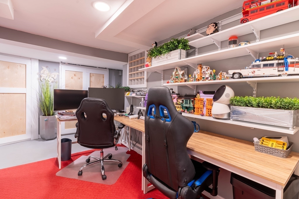 2 Kelsey Road Boxford, MA 01921 - Photo 15 of 42 a living room with furniture and a window