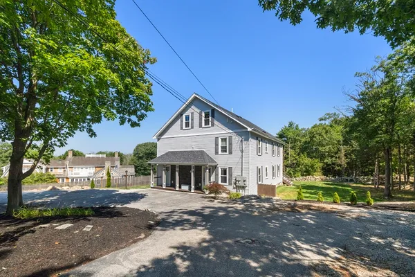 $1,995,000 | 54 Canterbury Street, Hingham, MA 02043