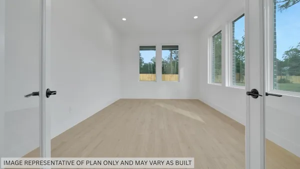 $897,300 | 331 Louvenia Court, Magnolia, TX 77354