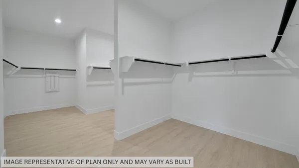 $897,300 | 331 Louvenia Court, Magnolia, TX 77354