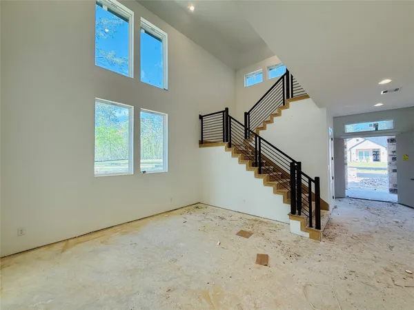 $897,300 | 331 Louvenia Court, Magnolia, TX 77354