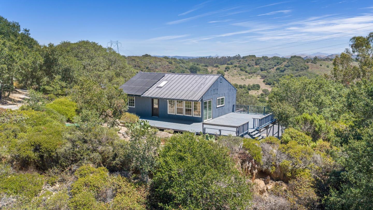 620 Hidden Valley Road Watsonville, CA 95076 - Photo 3 of 52 Gallery Image 3