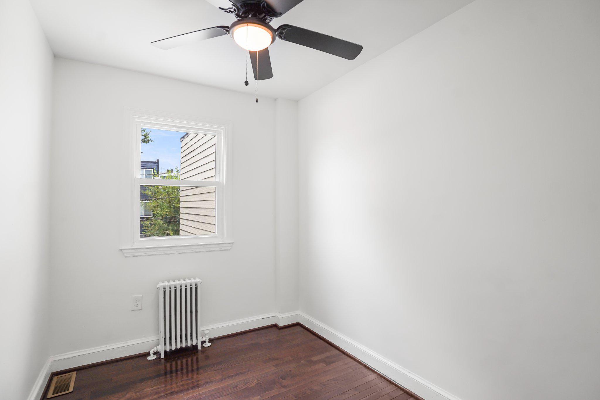 824 20th Street Northeast Washington, DC 20002 - Photo 7 of 17 Third bedroom