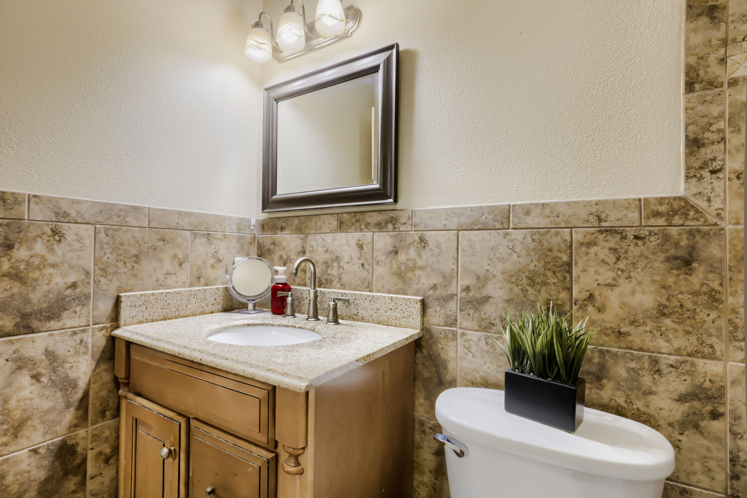 4801 Saguaro Road Austin, TX 78744 - Photo 20 of 25 Gallery Image 20