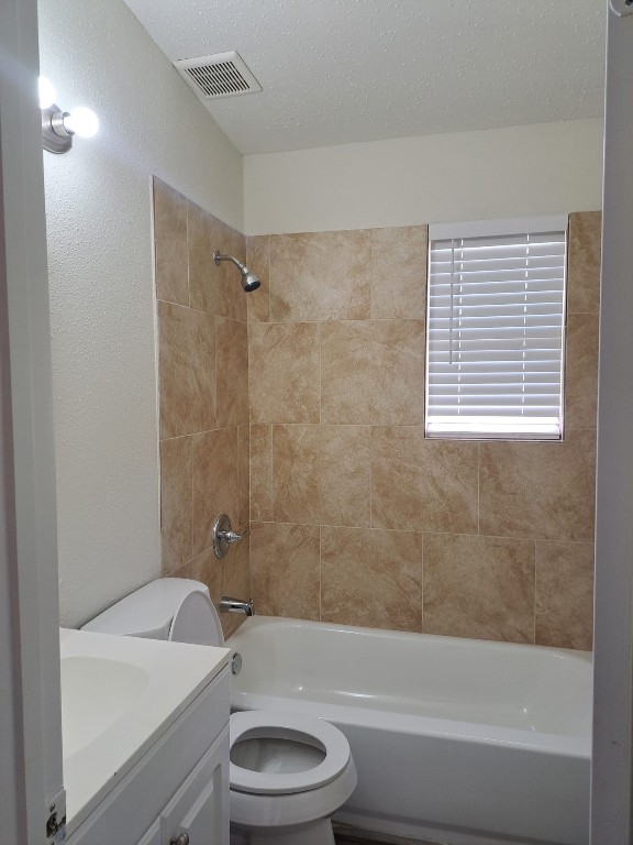 3357 Frick Road, Unit 2 Houston, TX 77086 - Photo 8 of 9 Bathroom