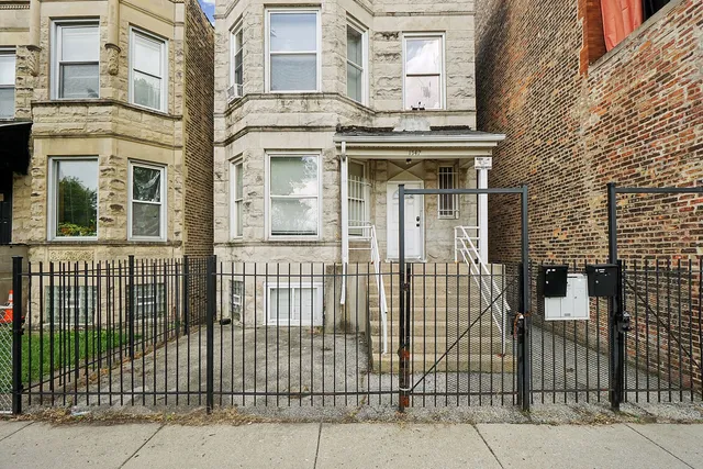 $460,000 | 1549 South St Louis Avenue, Chicago, IL 60623