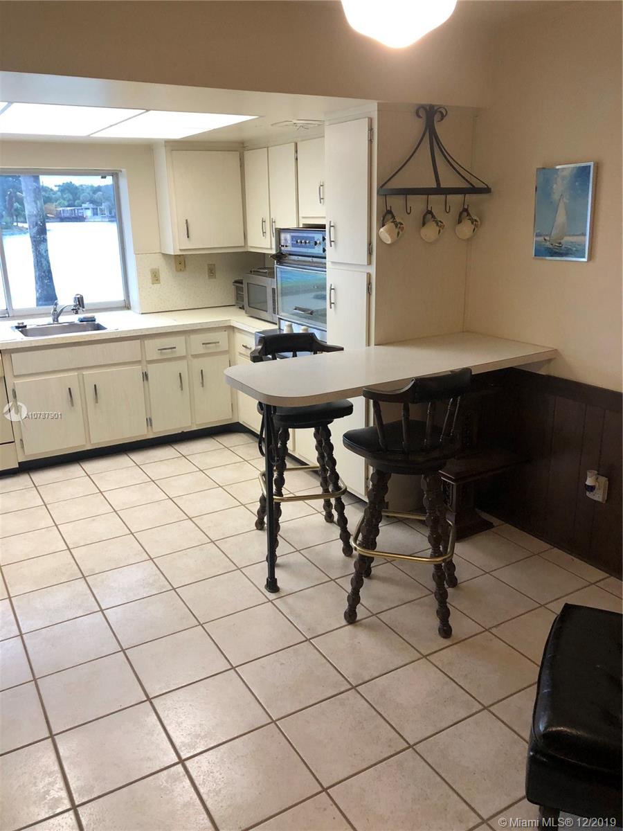 14640 Fitzpatrick Road Miami Lakes, FL 33014 - Photo 34 of 77 Gallery Image 34