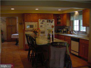 101 Hooton Road Mount Laurel, NJ 08054 - Photo 4 of 6