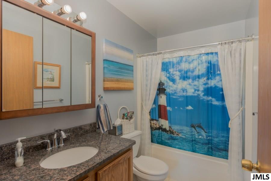 8042 Case Road Brooklyn, MI 49230 - Photo 11 of 34 Photo 11