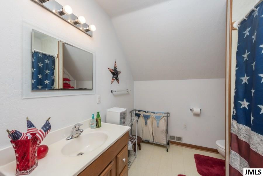 8042 Case Road Brooklyn, MI 49230 - Photo 15 of 34 Photo 15