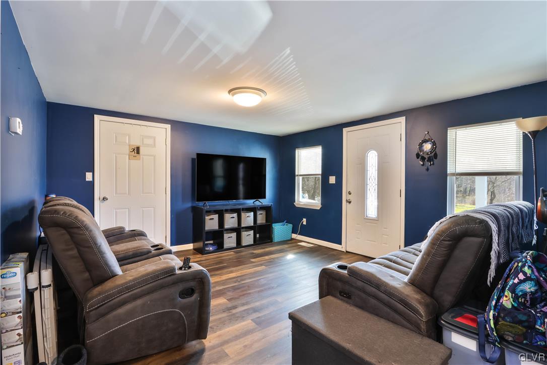 2830 Delps Road Danielsville, PA 18038 - Photo 2 of 17 Living Room