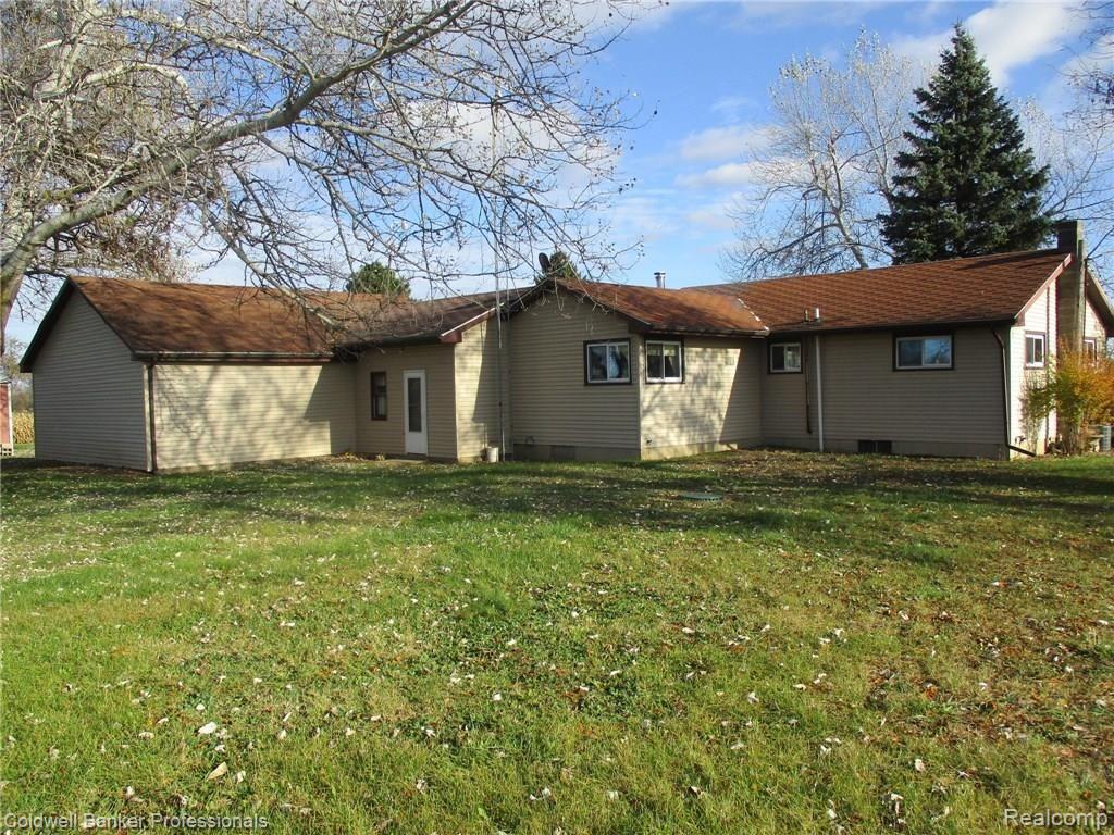 1501 East Tyrrell Road Bancroft, MI 48414 - Photo 17 of 19 9 REAR VIEW.JPG