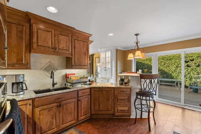 $350,000 | 5405 Somerset Lane South, Greenfield, WI 53221