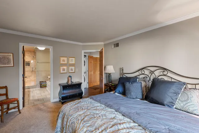 $350,000 | 5405 Somerset Lane South, Greenfield, WI 53221