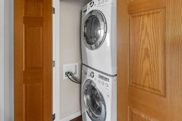 $350,000 | 5405 Somerset Lane South, Greenfield, WI 53221