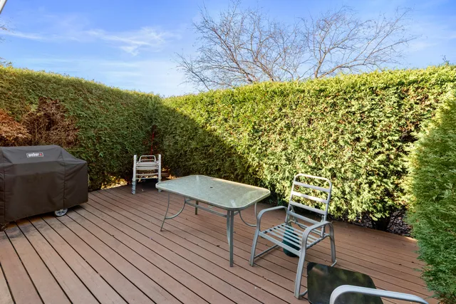 $350,000 | 5405 Somerset Lane South, Greenfield, WI 53221