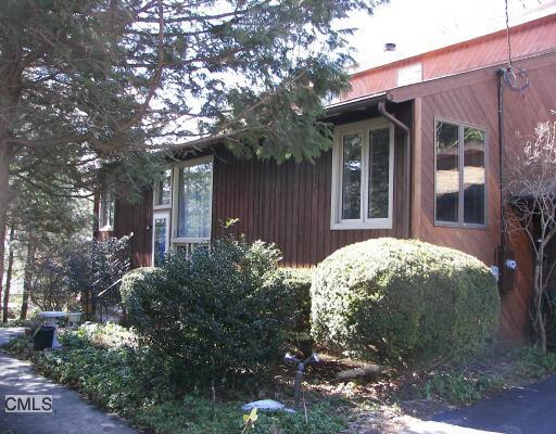 257 Chestnut Land Road New Milford, CT 06776 - Photo 1 of 1 Gallery Image 1