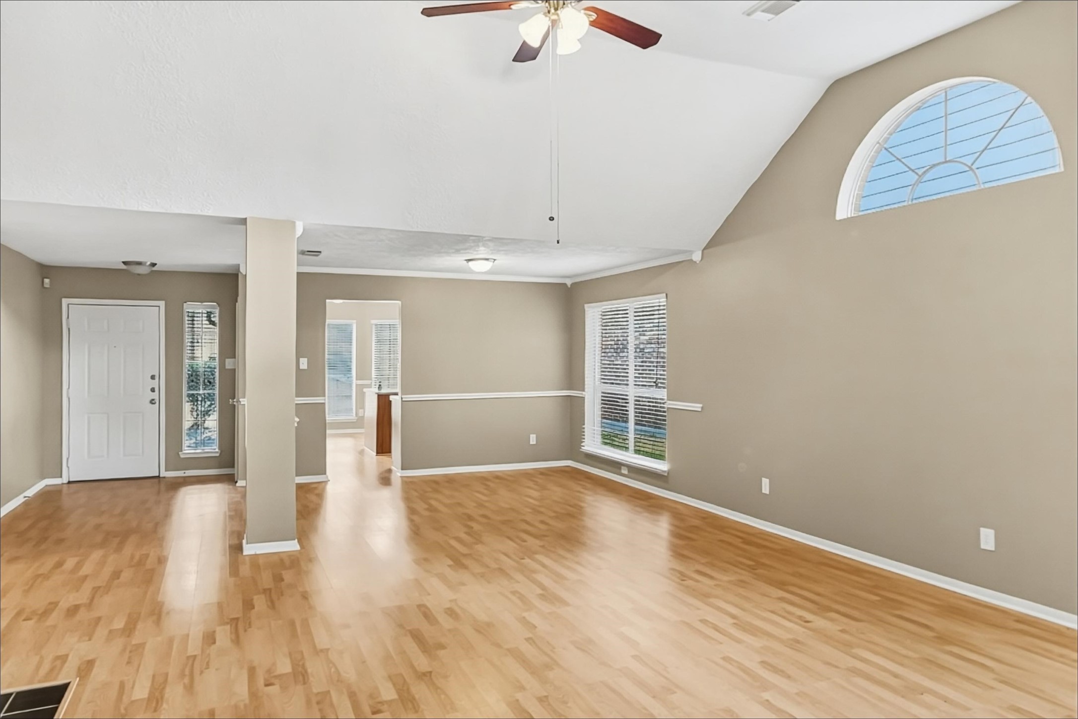 25914 Richards Road Spring, TX 77386 - Photo 5 of 15 Gallery Image 5