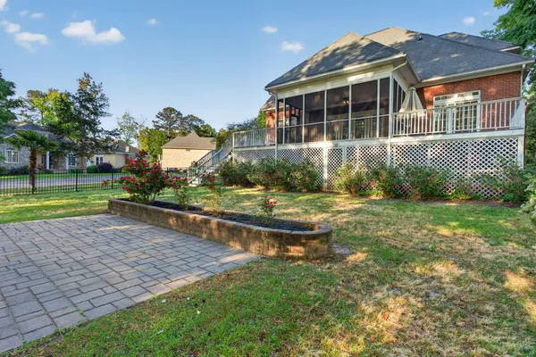 $749,000 | 100 Shores Edge Drive, Chapin, SC 29036