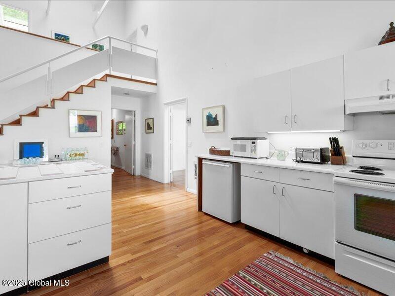 107 Hosey Russell Road Pittstown, NY 12094 - Photo 13 of 37 24-MW2_4257