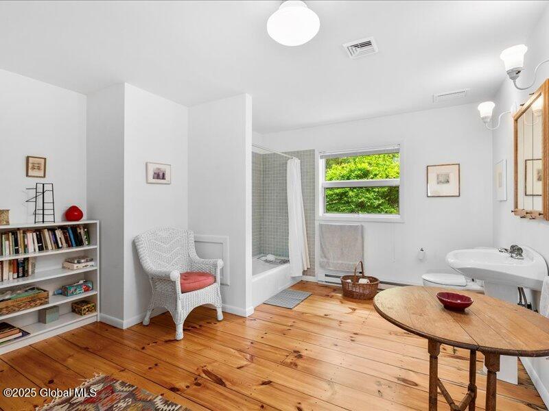 107 Hosey Russell Road Pittstown, NY 12094 - Photo 16 of 37 27-MW2_4272