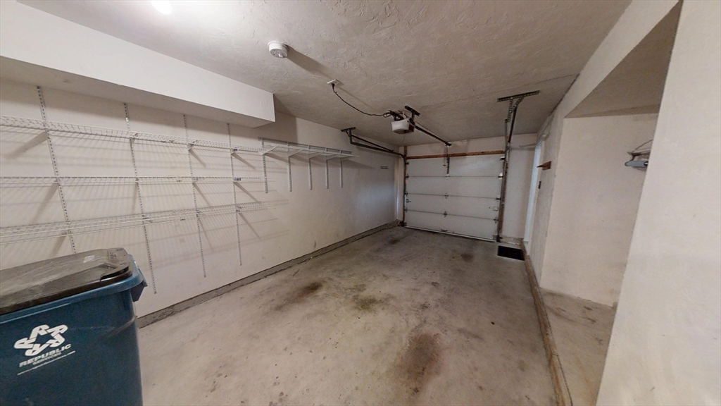 41 Boston Road, Unit 153 Billerica, MA 01862 - Photo 27 of 33