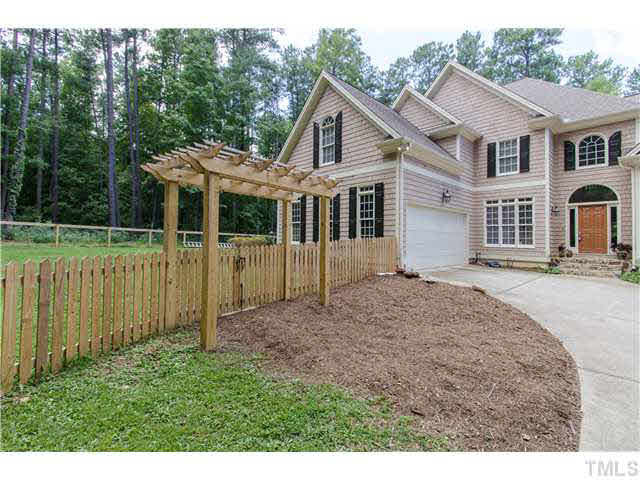 4900 Halberd Court Raleigh, NC 27613 - Photo 4 of 25 Photo 4