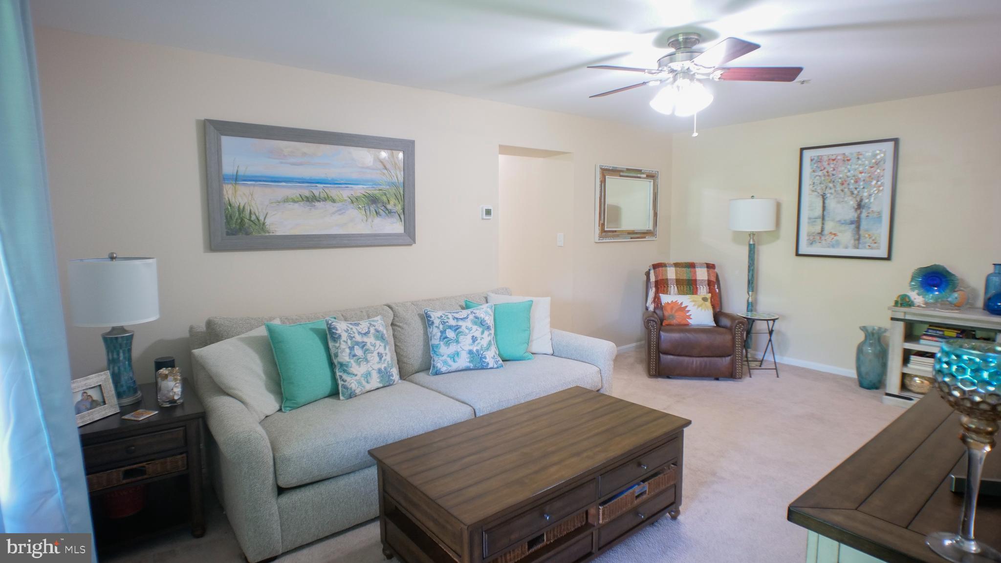 8507 Falls Run Road, Unit G Ellicott City, MD 21043 - Photo 2 of 33 Living Room