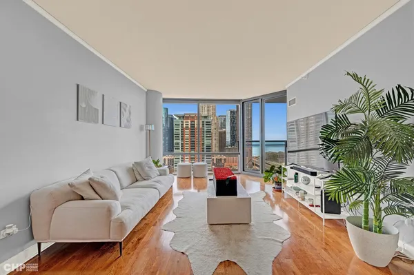 $4,650 | 450 East Waterside Drive, Unit 1511, Chicago, IL 60601