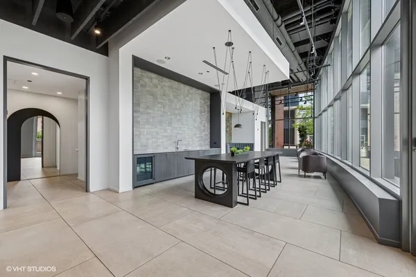 $4,650 | 450 East Waterside Drive, Unit 1511, Chicago, IL 60601