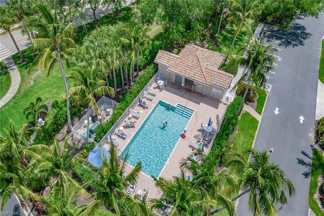 $484,000 | 3945 Deer Crossing Court, Unit 203, Naples, FL 34114