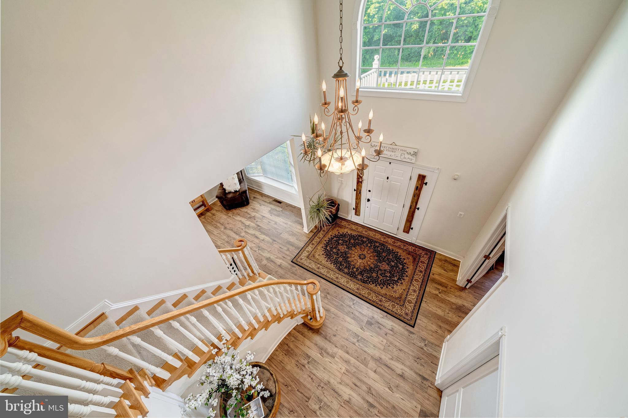 40965 Stumptown Road Waterford, VA 20197 - Photo 14 of 68 upper level view