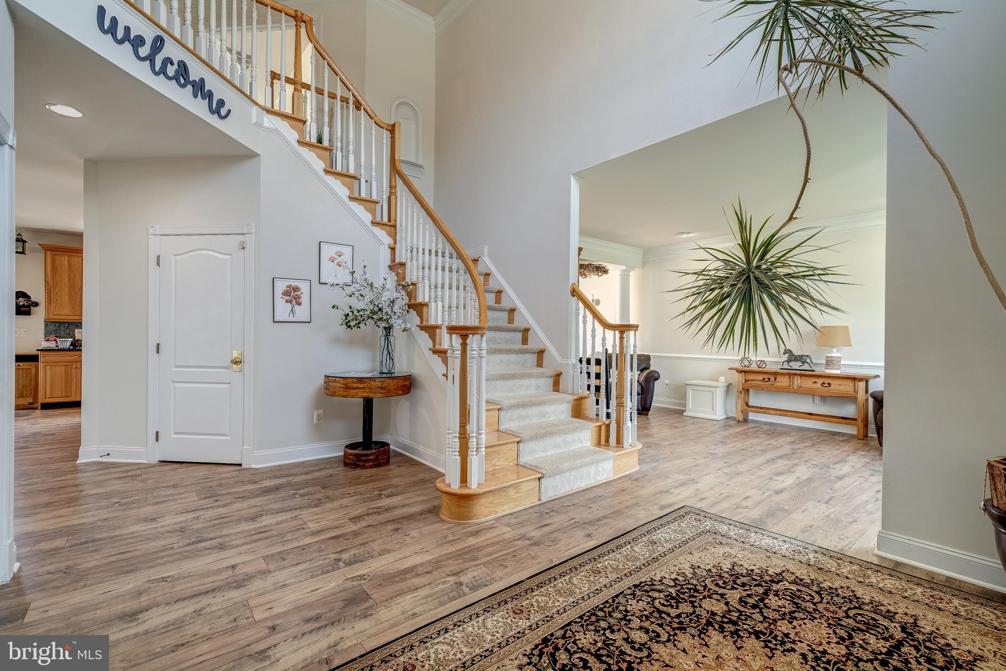 40965 Stumptown Road Waterford, VA 20197 - Photo 15 of 68 foyer view
