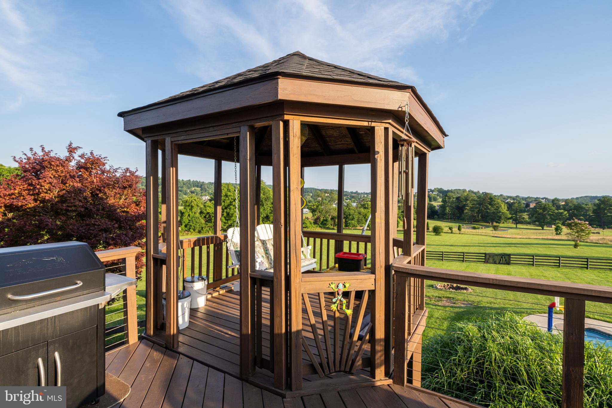 40965 Stumptown Road Waterford, VA 20197 - Photo 37 of 68 open gazebo on deck
