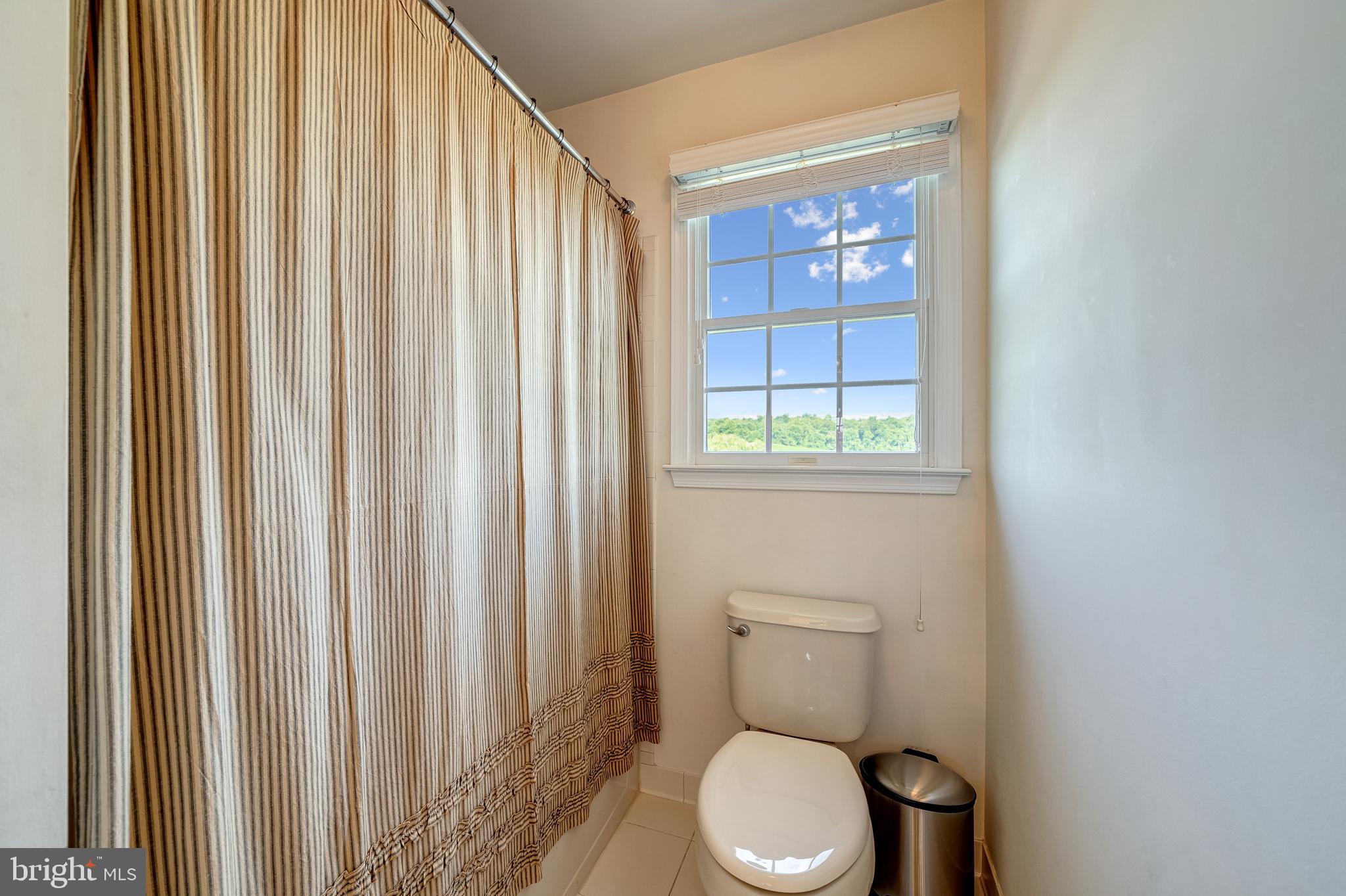 40965 Stumptown Road Waterford, VA 20197 - Photo 58 of 68 bath