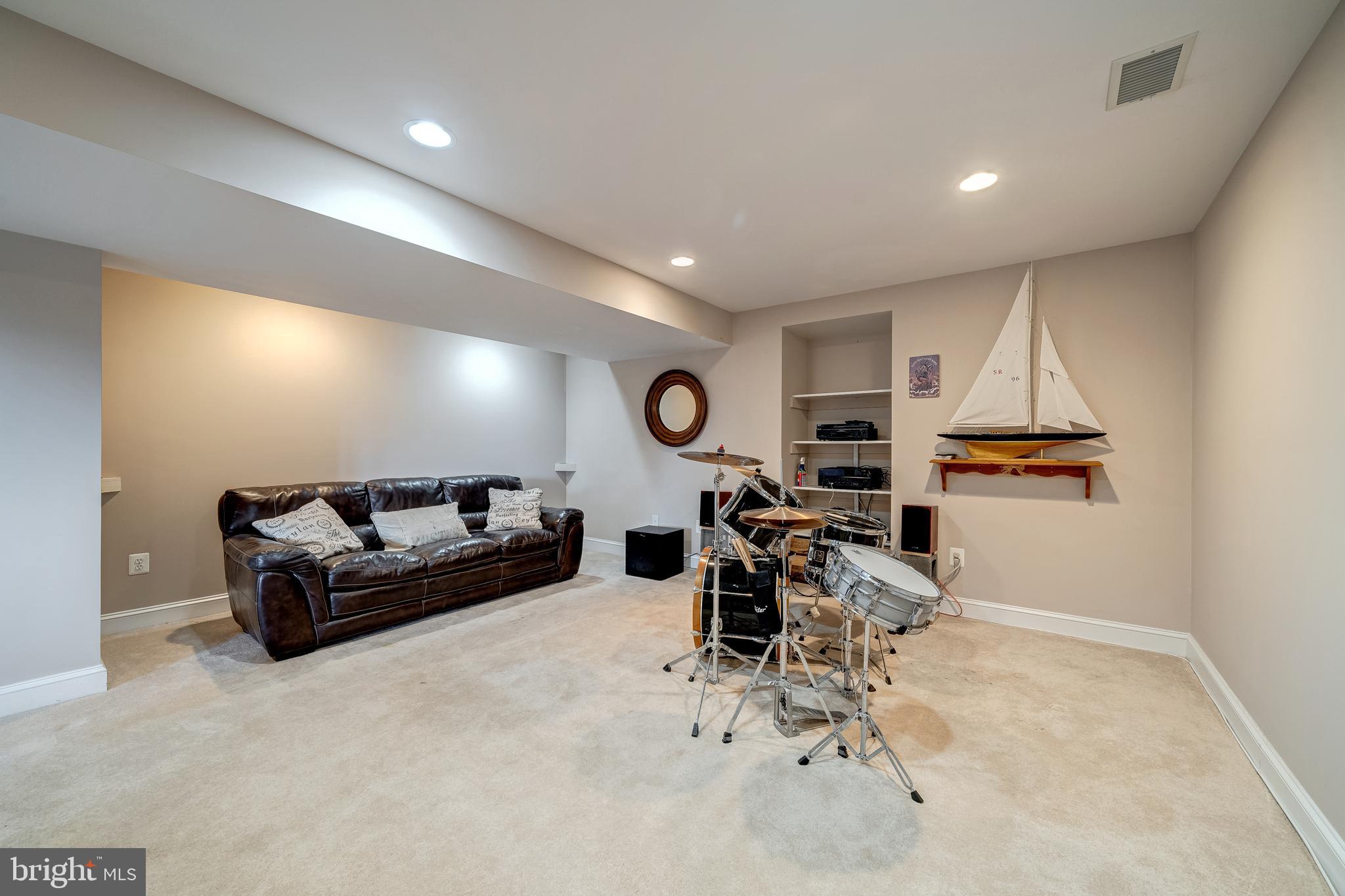 40965 Stumptown Road Waterford, VA 20197 - Photo 64 of 68 the opportunities are endless in the LL