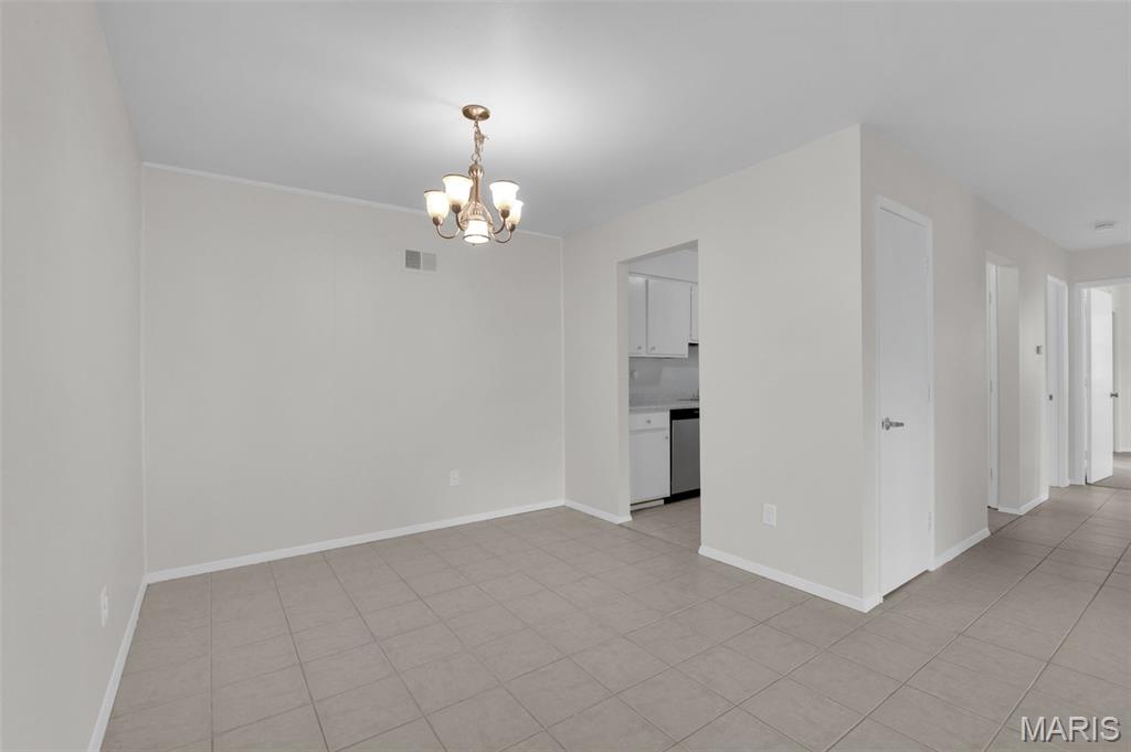 128 Shadalane Walk, Unit A Ballwin, MO 63011 - Photo 6 of 20